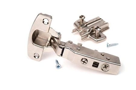 精密沖壓件加工時如何獲得尺寸精度？