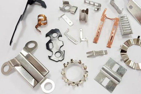 五金彈片的材料如何選擇？這份指南請收好！