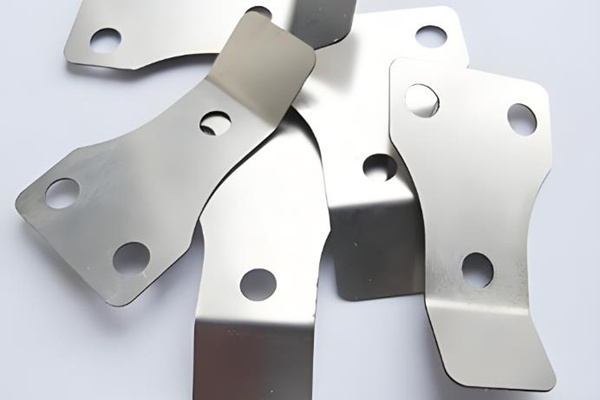 五金彈片的特點、用途和生產工藝 圖1